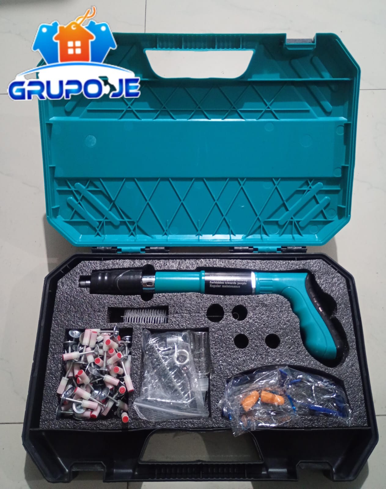 PISTOLA DE CLAVOS FULMINANTES MULIFUNCIONAL